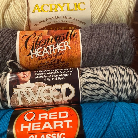 Yarn - Picture 5 of 8